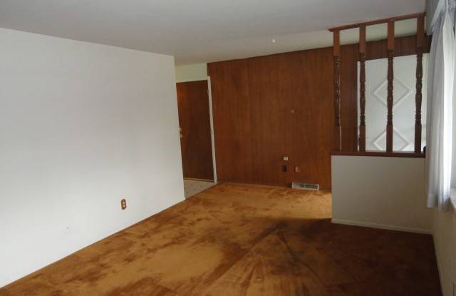 820 W Marigold Drive Gallery 3