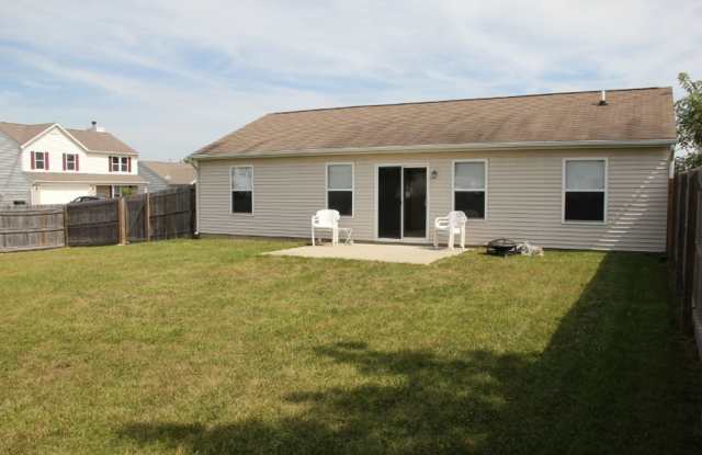 3 Bedroom Single Family Home Gallery 3