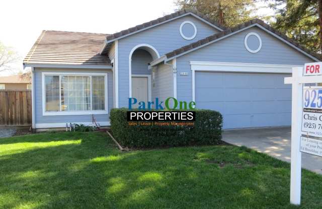 Beautifully Updated Home with Spacious Backyard in Concord! photos photos Beautifully Updated Home with Spacious Backyard in Concord! photos photos