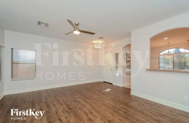 13030 West Windrose Drive Gallery 4
