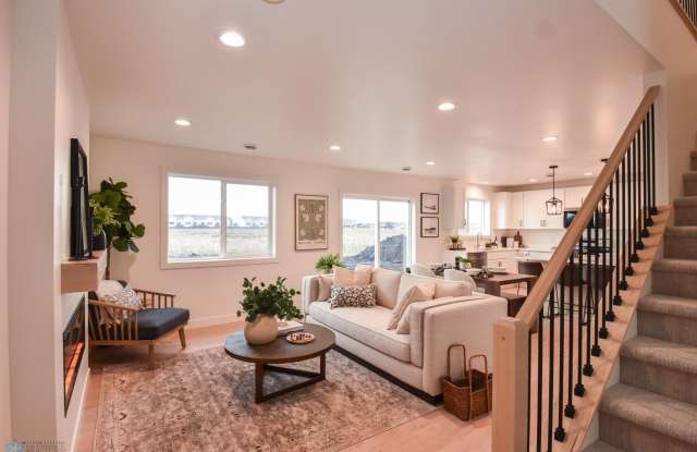 NEW CONSTRUCTION - 4 bdrm/ 2 1/2 bath Moorhead Home - photos photos
