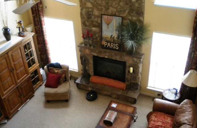 10219 Aqua View Court Gallery 2