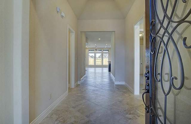 29314 Wood Lily Drive Gallery 4