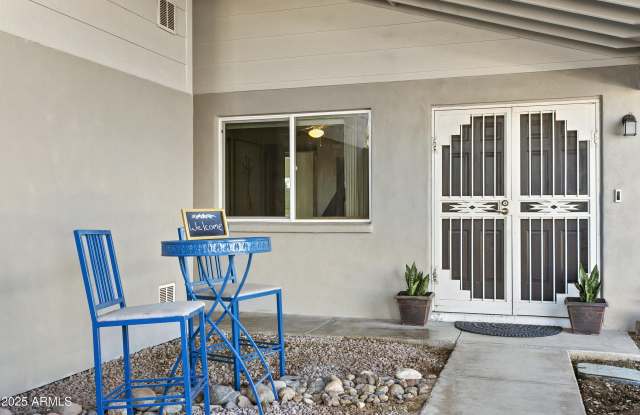 2707 E LOUISE Drive Gallery 2