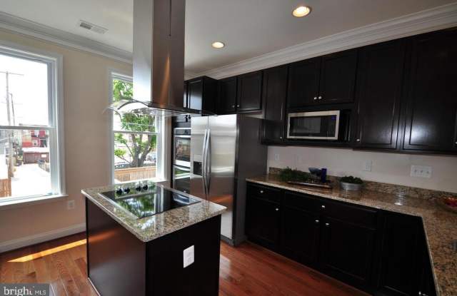 1448 SUMWALT Court Gallery 1