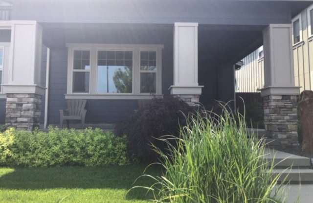 Stunning Liberty Lake Townhouse photos photos