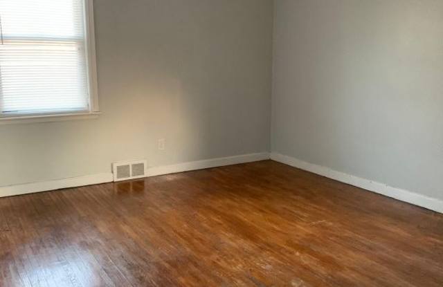 2001 Independence Ave UPPER Gallery 3