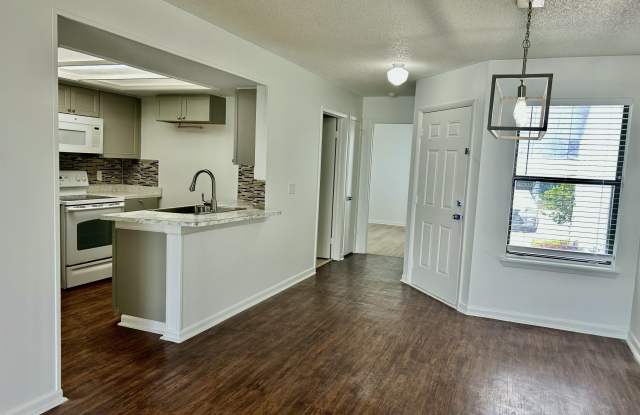 8357 CENTURY POINT DR N photos photos