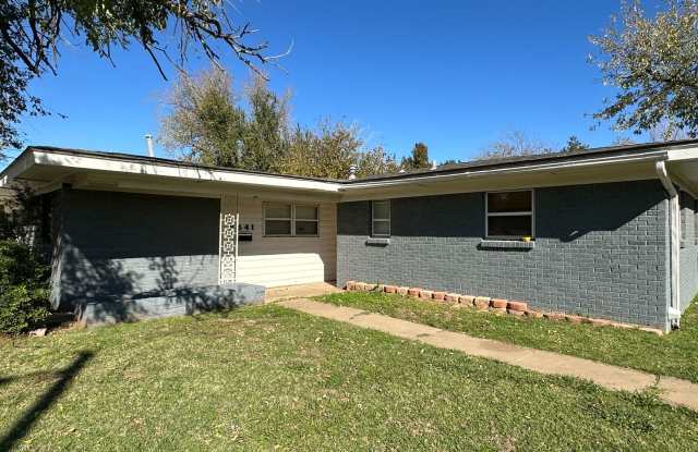 JUST HIT THE MARKET!!! 3 bedroom 1.5 bathroom photos photos