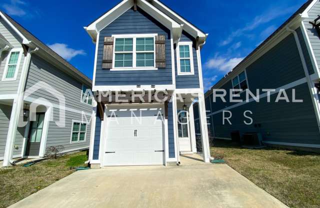 Home for Rent in Calera, AL! Available to View Now!!! Sign a 13 Month Lease by 2/28/26 to get 1 MONTH FREE RENT over your lease term!! photos photos