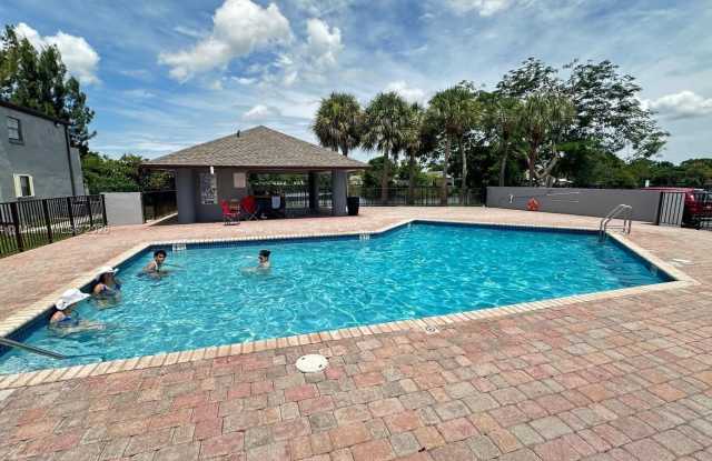 7421 SW 152nd Ave photos photos