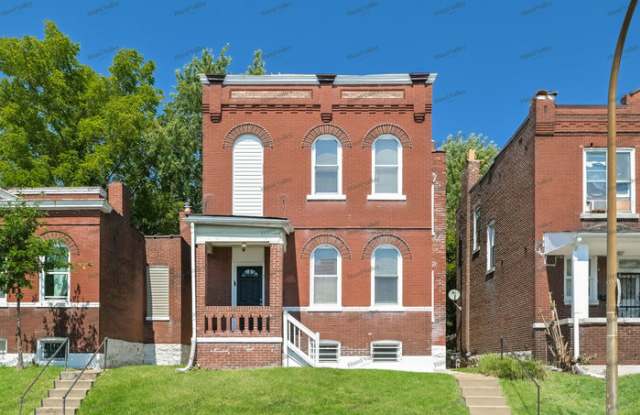 3505 Winnebago Street Gallery 1