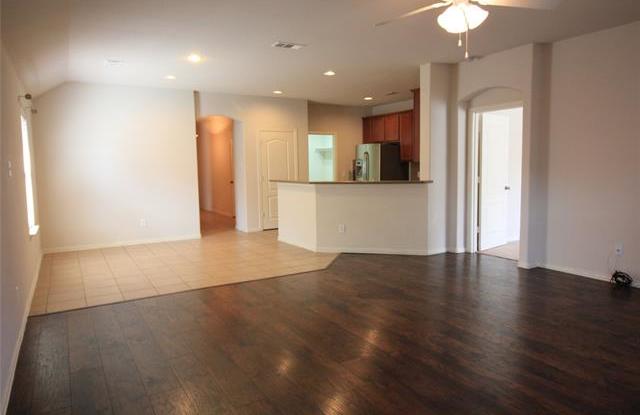 1405 Danielle Creek Drive Gallery 4