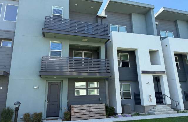 Executive Milpitas Townhome photos photos