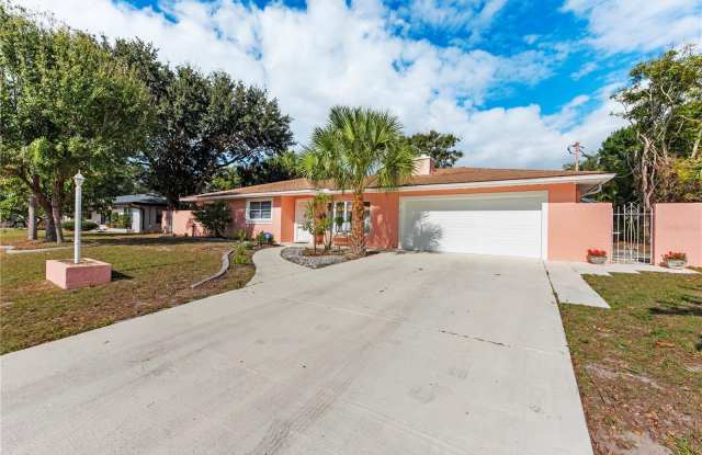 2601 VALENCIA DRIVE - 2601 Valencia Drive, Southgate, FL 34239