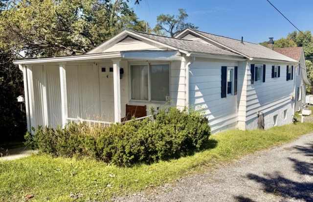 Single Family Home in Westover! 63 Monongahela Gallery 3