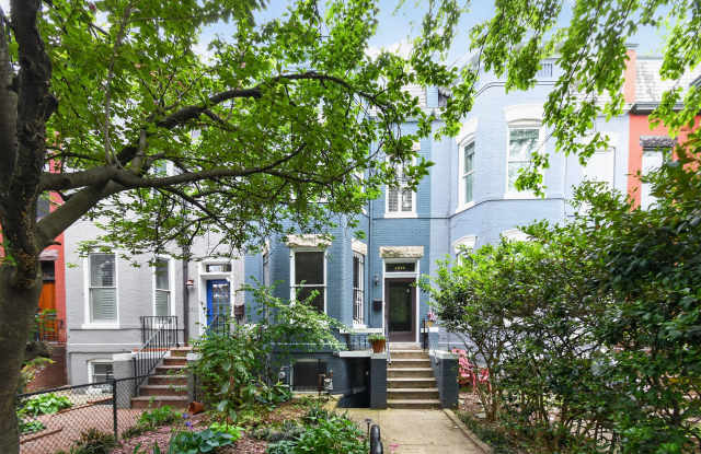 1319 Massachusetts Avenue Southeast - 1 photos photos