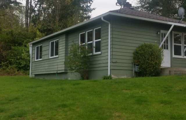 3324 Tarabochia St. Gallery 3