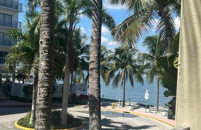 1441 Lincoln Rd photos photos