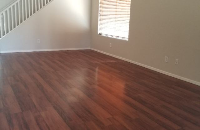 1447 E Mia Ln Gallery 2