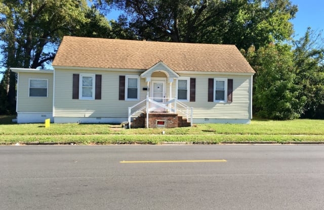 1207 Rodman Ave - 1207 Rodman Avenue, Portsmouth, VA 23707