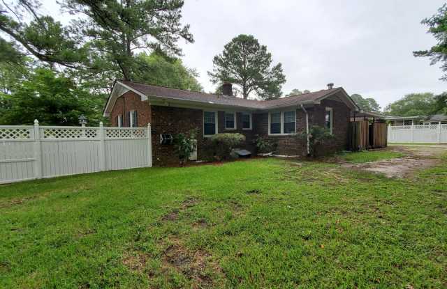 2600 S Wright Road Gallery 4