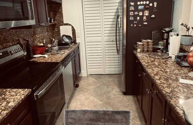 3101 FLORIDA Boulevard Gallery 3