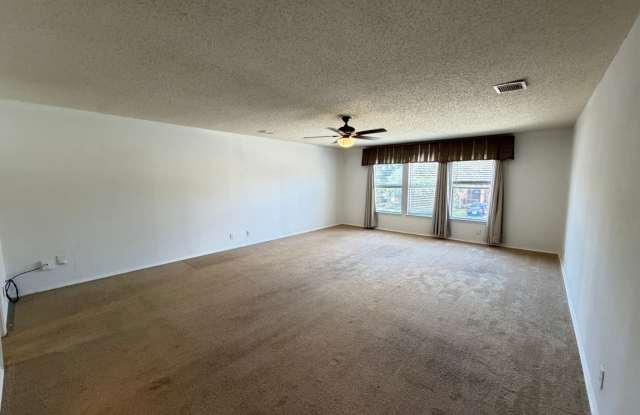 9018 Ryelle Gallery 3