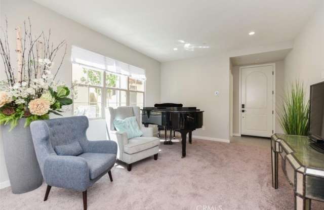 161 Elkhorn Gallery 3