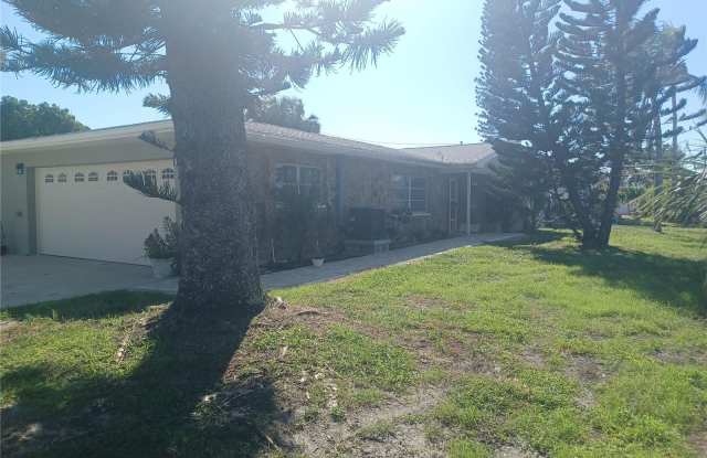 120 CAUSEWAY Boulevard Gallery 3