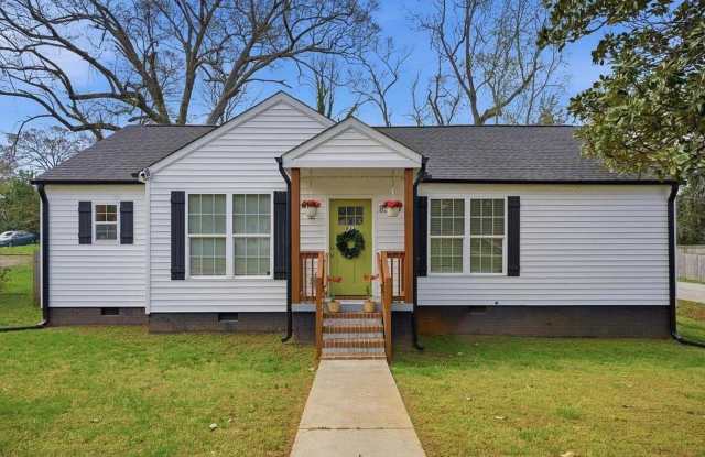 Contemporary Elegance Meets Greenville Convenience photos photos