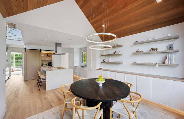 28 Canoe Place Road Gallery 4