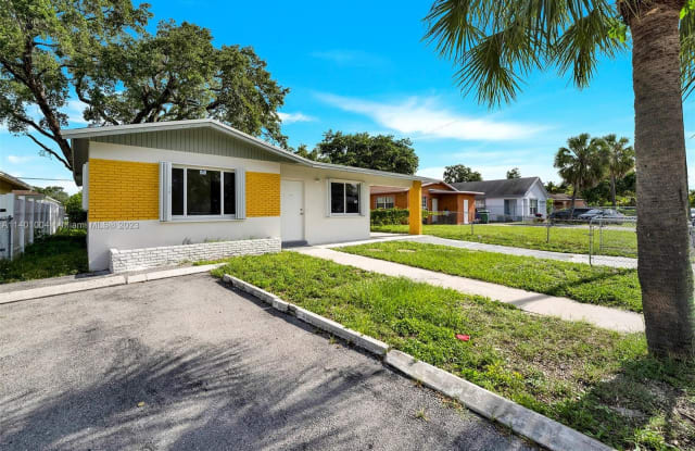 2840 NW 8th St - 2840 Northwest 8th Street, Washington Park, FL 33311