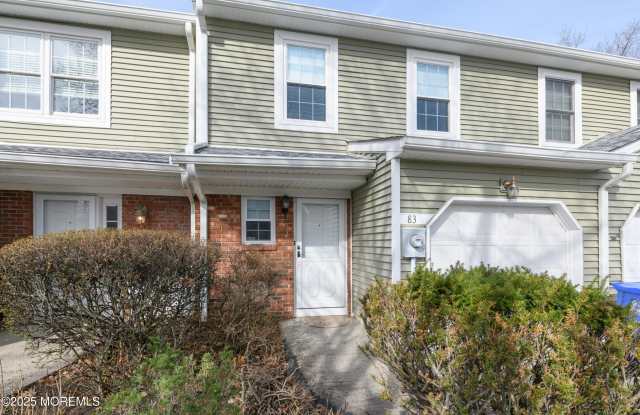 83 Oak Lane - 83 Oak Lane, Eatontown, NJ 07724