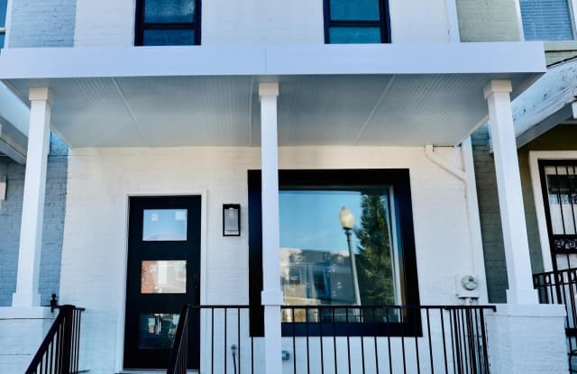 1625 MONTELLO Avenue NE photos photos