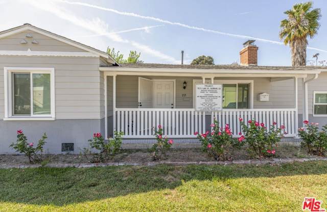 715 S Lake St photos photos