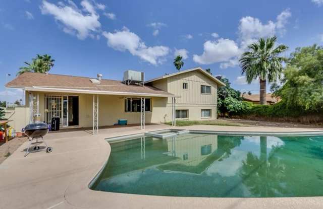 5-Bed 3.5 Bath Tempe Home with Private Pool  Prime ASU Proximity photos photos
