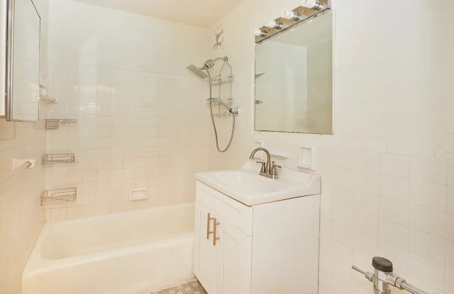 1270 E 51st St photos photos