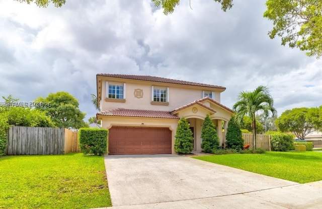 21222 SW 88th Pl Gallery 2