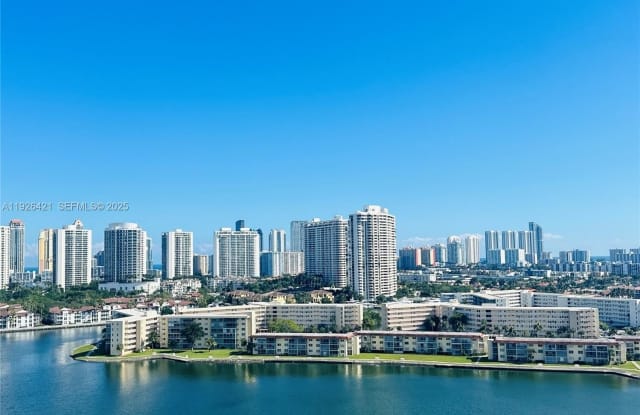 18041 Biscayne Blvd photos photos