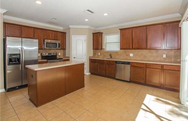 7825 TUSCANY WOODS DRIVE Gallery 3