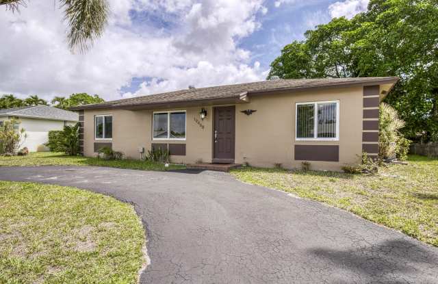 19468 Delaware Circle photos photos