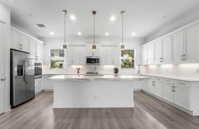 12859 Alton Road Gallery 1