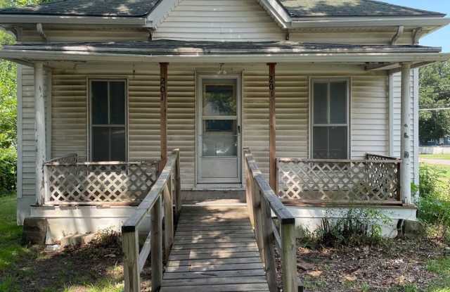 201 S Merchant St. Emporia, KS 66801. photos photos