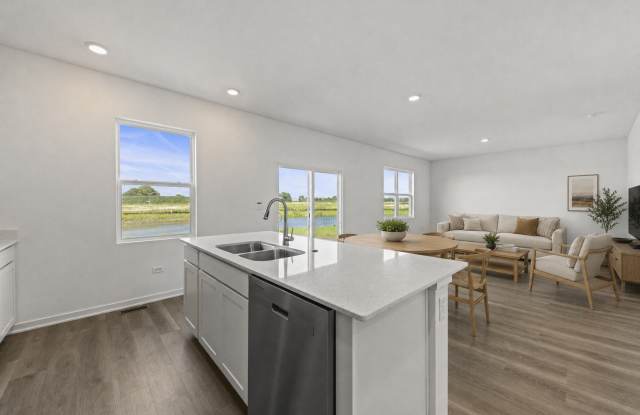 13732 S Palmetto Drive Gallery 4