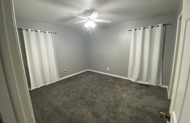 306 Starmount Drive Gallery 2
