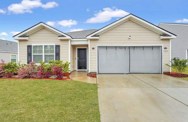 4 Bed, 2 Bath Gem in Park West! photos photos