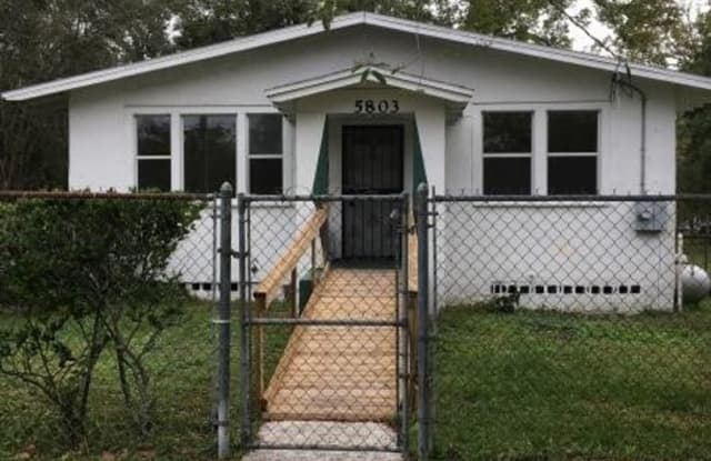 5803 Paris Ave - 5803 Paris Avenue, Jacksonville, FL 32209
