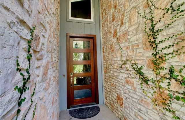 Barton Hillls 3 Bedroom Gem-2911 Kassarine Gallery 3