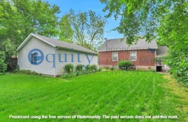 4858 Viewmont St Gallery 3